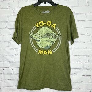 Old Navy Yoda short sleeve graphic T-shirt